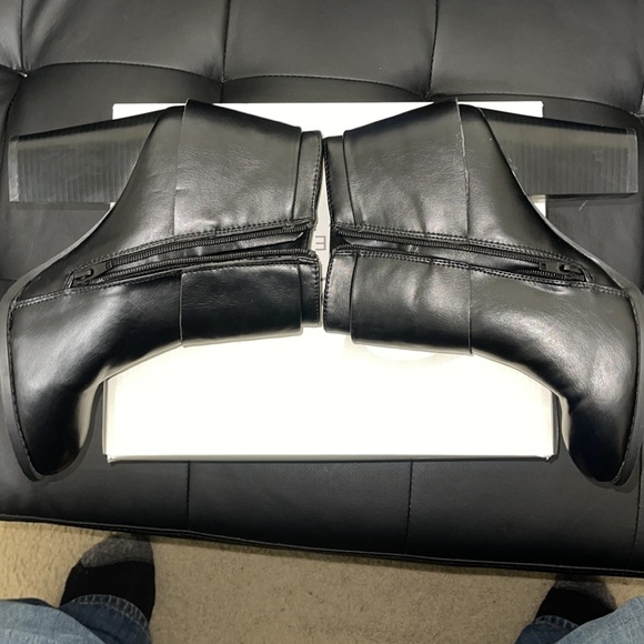 C Comfort EST 1946 Womens Size 10 Black Leather Boots - Picture 11 of 12